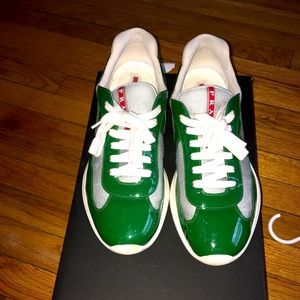 Prada sneaker size 43